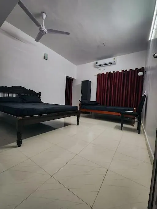Urban Haven Apartment In The Heart Of The City トリバンドラム 0*,  インド